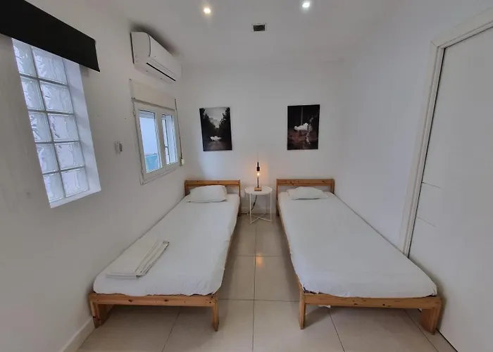 By The Sea B3 البوفيرا